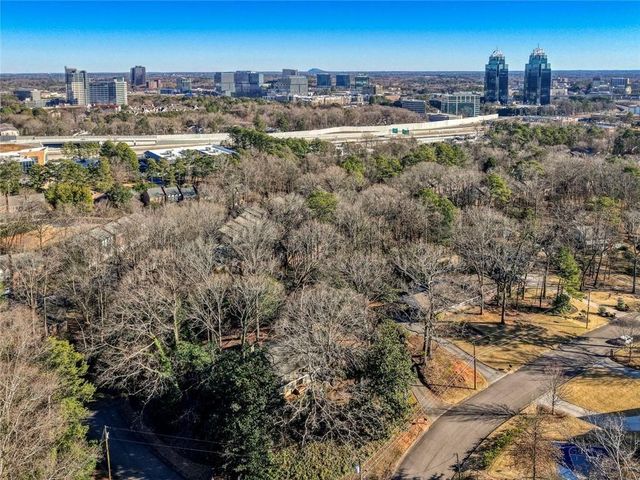6340 Aberdeen Drive NE, Sandy Springs, GA 30328