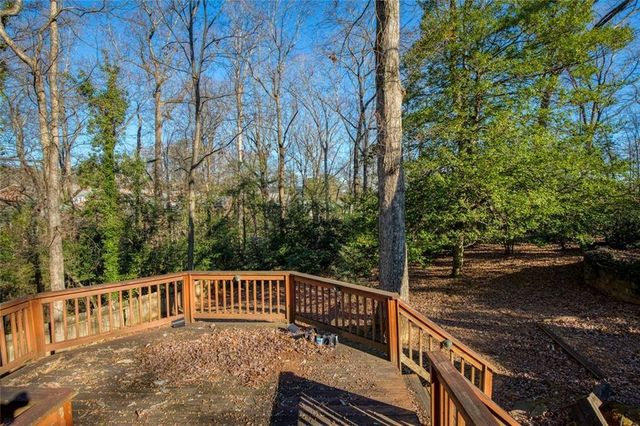 6340 Aberdeen Drive NE, Sandy Springs, GA 30328