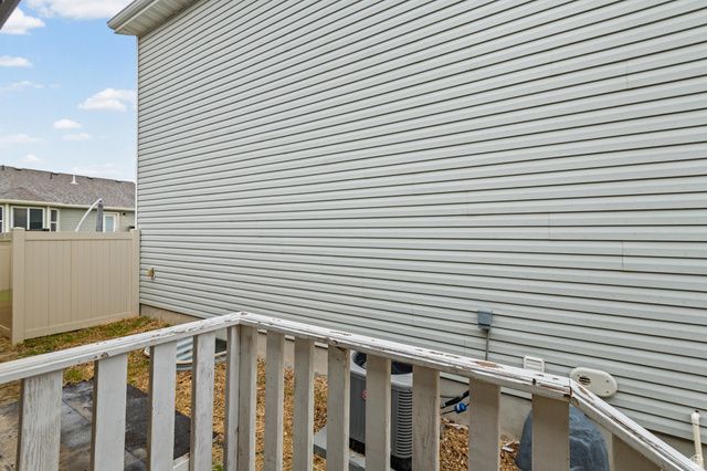 1653 E DOWNWATER ST, Eagle Mountain, UT 84005