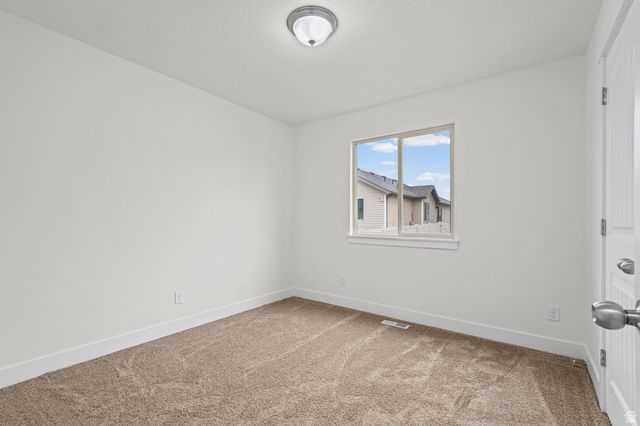 1653 E DOWNWATER ST, Eagle Mountain, UT 84005