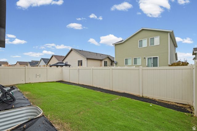 1653 E DOWNWATER ST, Eagle Mountain, UT 84005