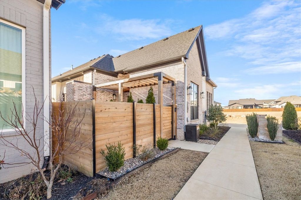 3507 SW Awakening Avenue, Bentonville, AR 72713