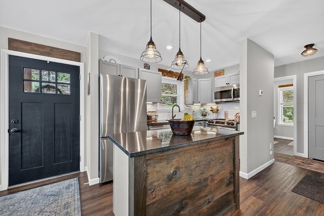 239 Lucille Avenue, Ellijay, GA 30540