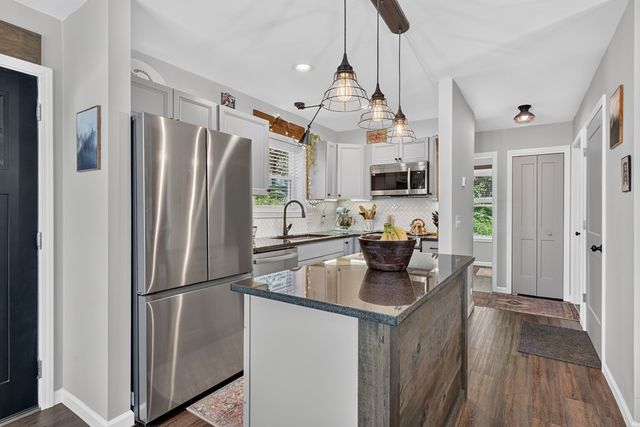 239 Lucille Avenue, Ellijay, GA 30540
