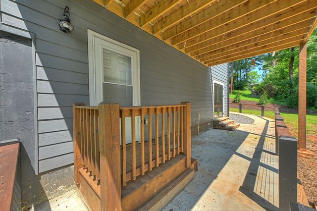 239 Lucille Avenue, Ellijay, GA 30540