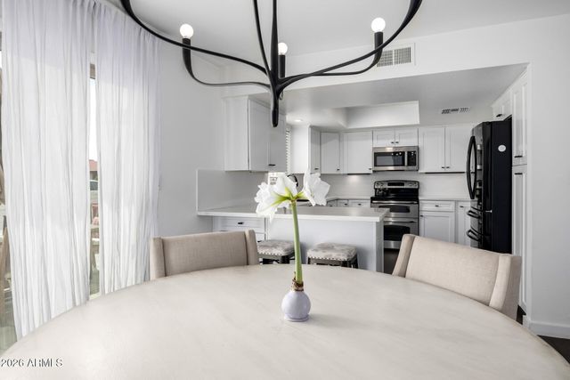 5401 N 78TH Way, Scottsdale, AZ 85250