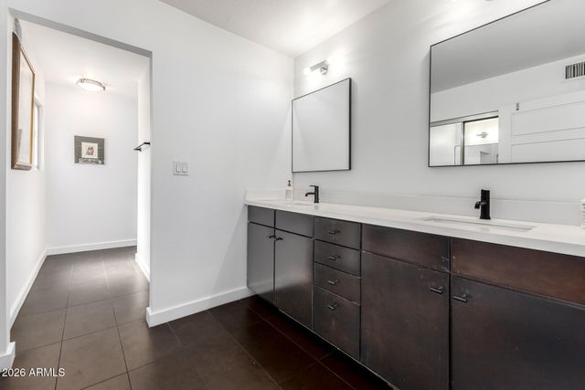 5401 N 78TH Way, Scottsdale, AZ 85250