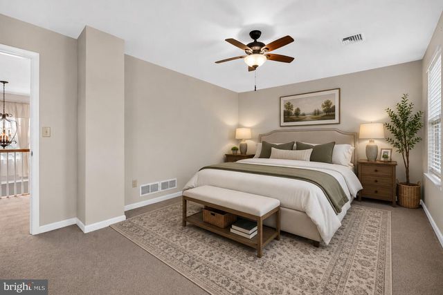 150 MARTEL CIR, Dillsburg, PA 17019