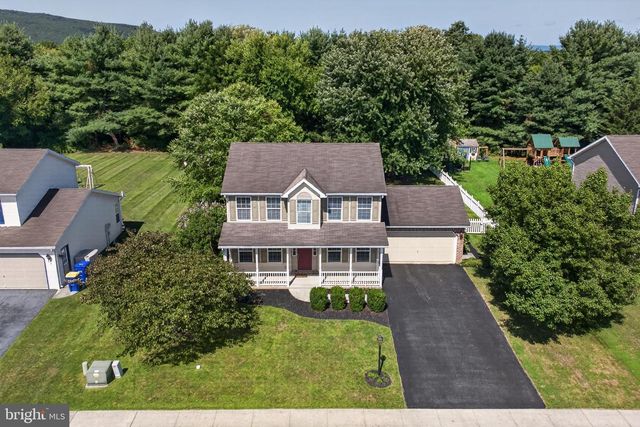 150 MARTEL CIR, Dillsburg, PA 17019