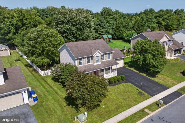 150 MARTEL CIR, Dillsburg, PA 17019