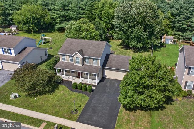 150 MARTEL CIR, Dillsburg, PA 17019