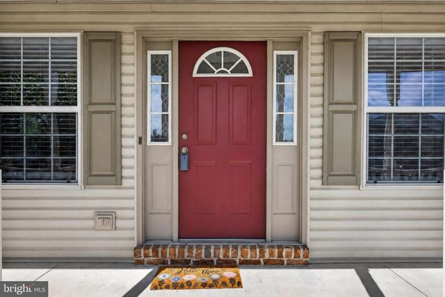 150 MARTEL CIR, Dillsburg, PA 17019