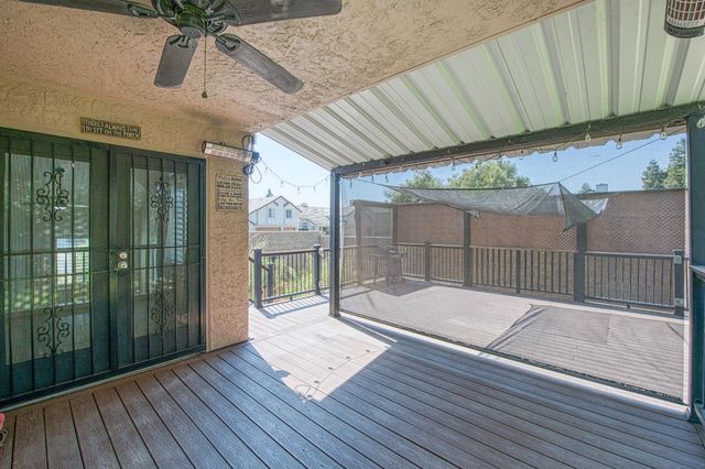 1323 Oak Avenue, Clovis, CA 93611