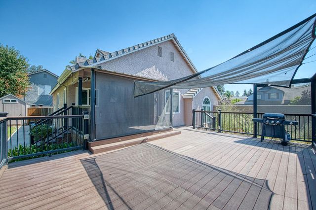 1323 Oak Avenue, Clovis, CA 93611