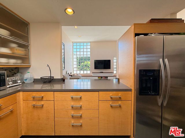 2336 28th Street E, Santa Monica, CA 90405