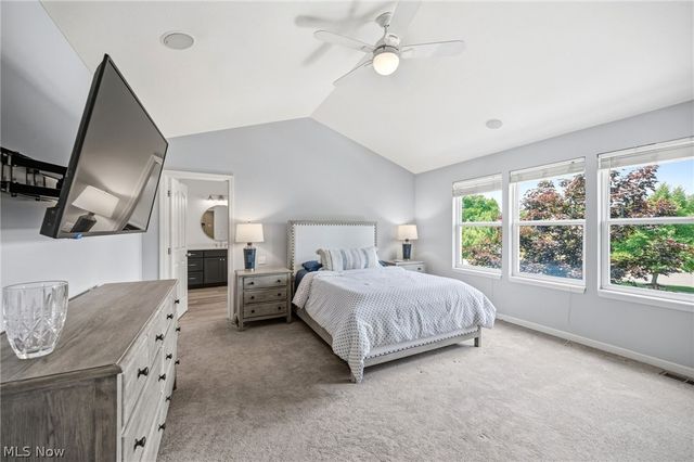 351 Hamilton Drive, Broadview Heights, OH 44147