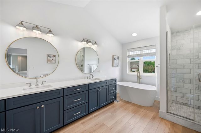 351 Hamilton Drive, Broadview Heights, OH 44147