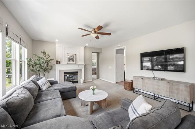 351 Hamilton Drive, Broadview Heights, OH 44147
