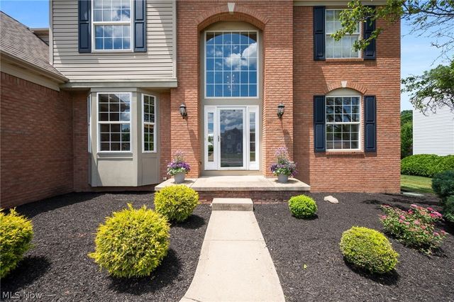 351 Hamilton Drive, Broadview Heights, OH 44147