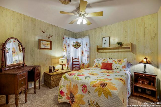 943 Deely Pl, San Antonio, TX 78221