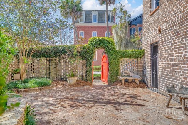 224 E Gordon Street, Savannah, GA 31401