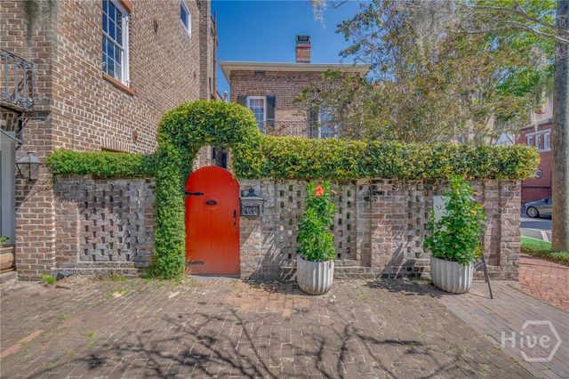 224 E Gordon Street, Savannah, GA 31401