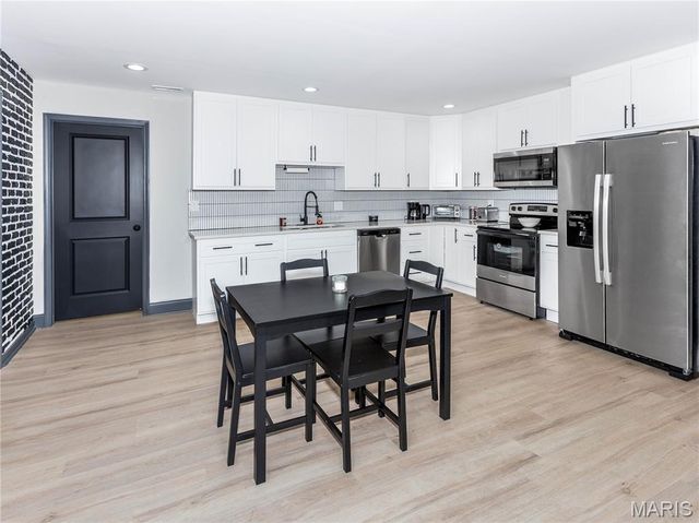 34 Belair Ct Court, Maryville, IL 62062