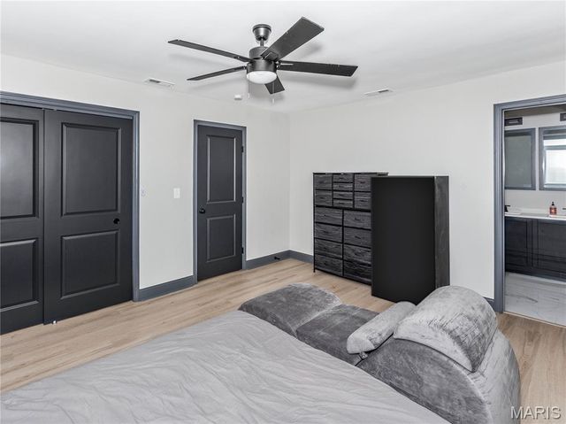 34 Belair Ct Court, Maryville, IL 62062