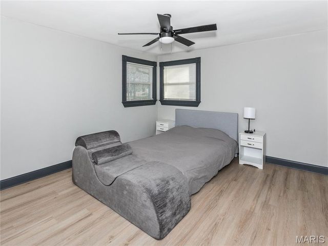 34 Belair Ct Court, Maryville, IL 62062