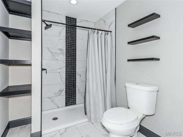 34 Belair Ct Court, Maryville, IL 62062