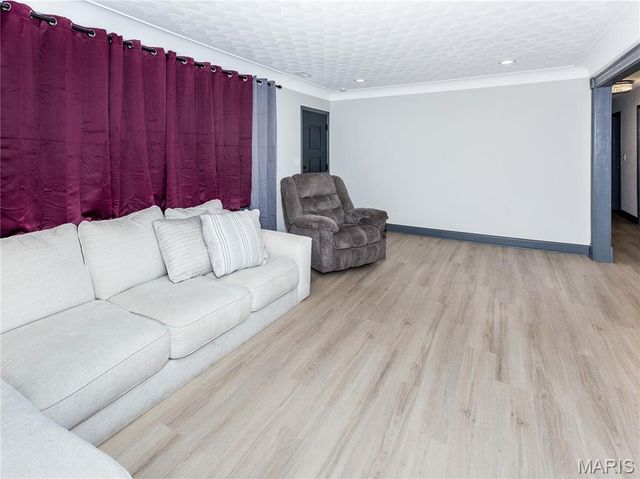 34 Belair Ct Court, Maryville, IL 62062