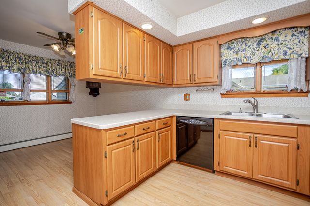 7409 Arizona Avenue, Hammond, IN 46323