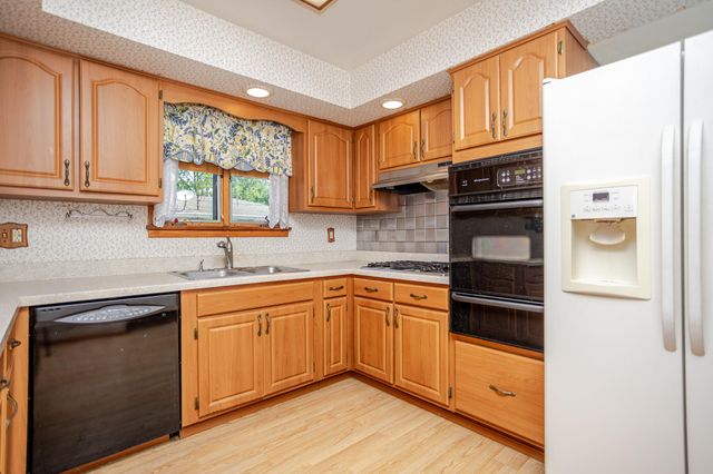 7409 Arizona Avenue, Hammond, IN 46323