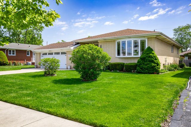7409 Arizona Avenue, Hammond, IN 46323