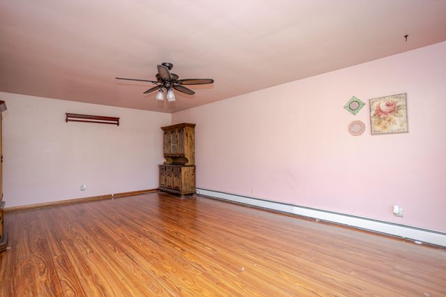 7409 Arizona Avenue, Hammond, IN 46323