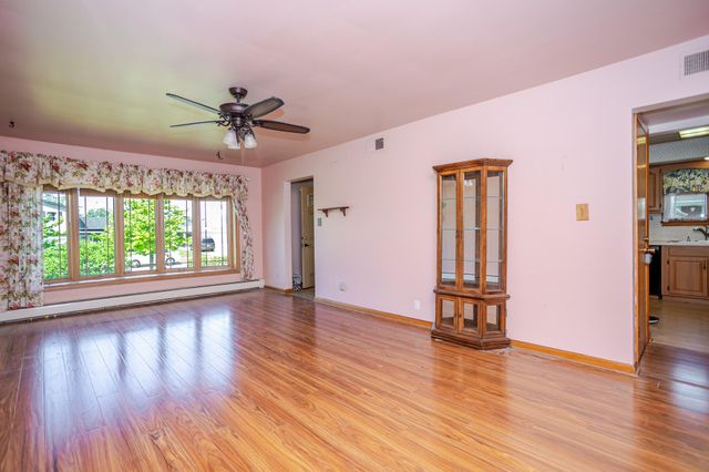 7409 Arizona Avenue, Hammond, IN 46323