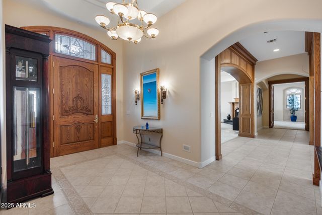 5142 W ARROWHEAD LAKES Drive, Glendale, AZ 85308