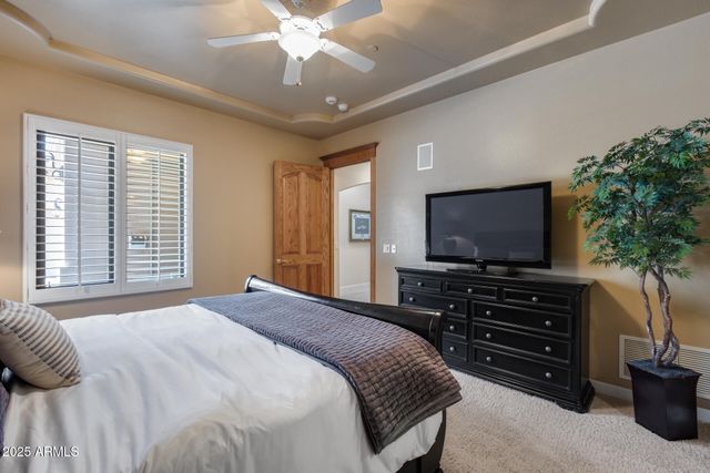 5142 W ARROWHEAD LAKES Drive, Glendale, AZ 85308