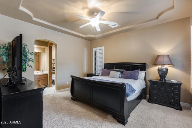 5142 W ARROWHEAD LAKES Drive, Glendale, AZ 85308