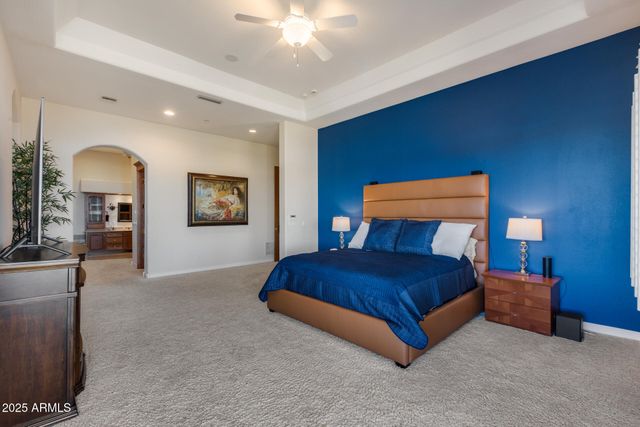 5142 W ARROWHEAD LAKES Drive, Glendale, AZ 85308