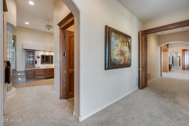 5142 W ARROWHEAD LAKES Drive, Glendale, AZ 85308