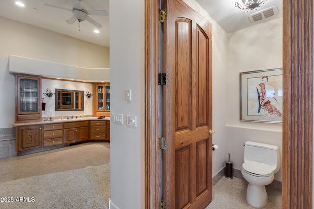 5142 W ARROWHEAD LAKES Drive, Glendale, AZ 85308