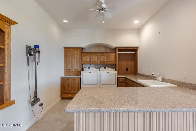 5142 W ARROWHEAD LAKES Drive, Glendale, AZ 85308