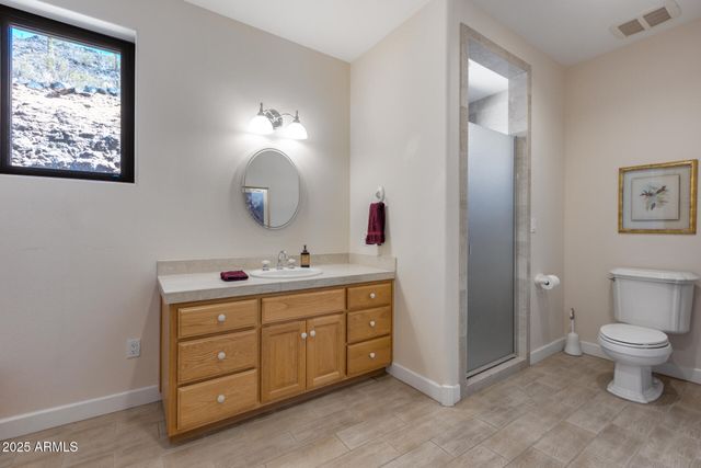 5142 W ARROWHEAD LAKES Drive, Glendale, AZ 85308