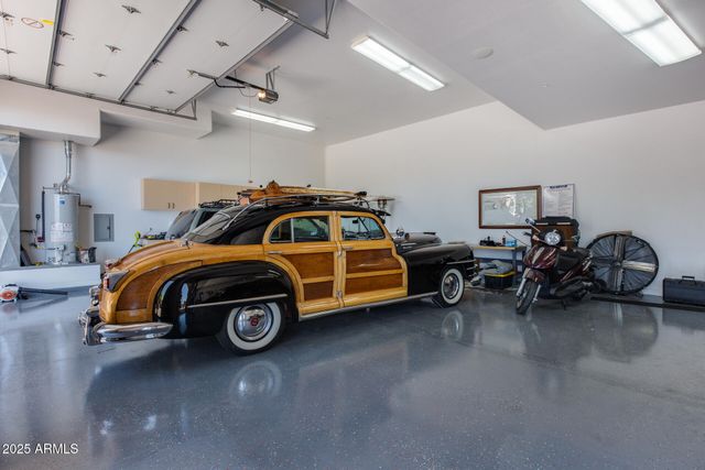 5142 W ARROWHEAD LAKES Drive, Glendale, AZ 85308