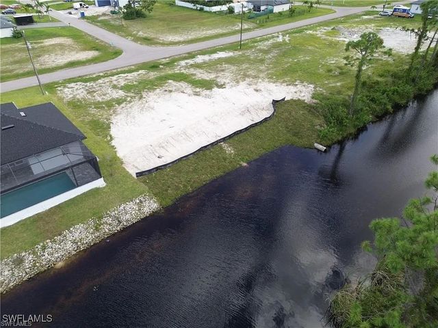 2900 NW 26th AVE, Cape Coral, FL 33993