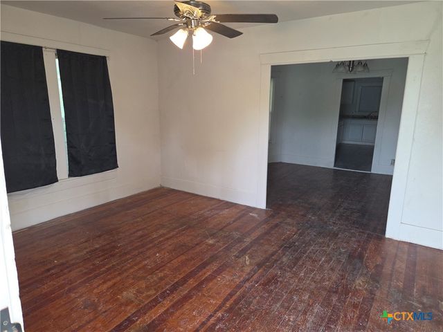 1219 S 10th Street, Temple, TX 76504