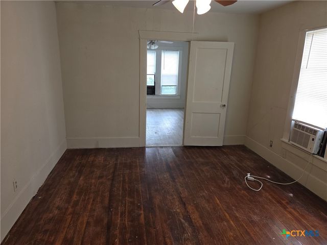 1219 S 10th Street, Temple, TX 76504