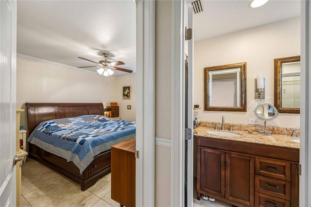 816 S GONDOLA DRIVE, Venice, FL 34293