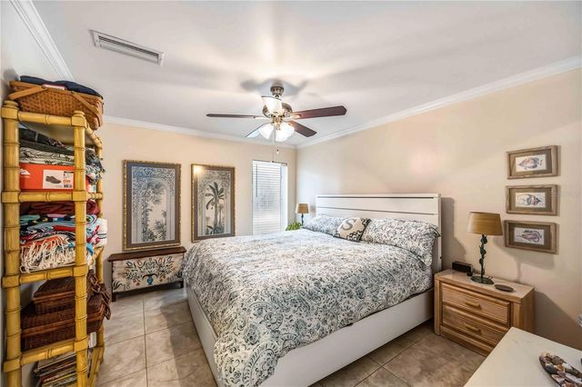 816 S GONDOLA DRIVE, Venice, FL 34293